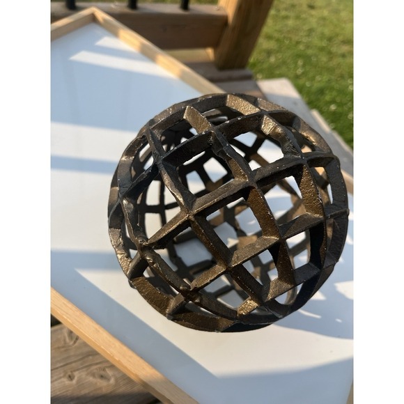 Vintage Unique Decor Metal Geometric Sphere/Ball heavy - Picture 2 of 10
